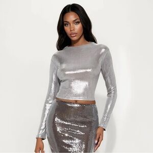 Fashion Nova Silver Cropped Long Sleeve Shirt